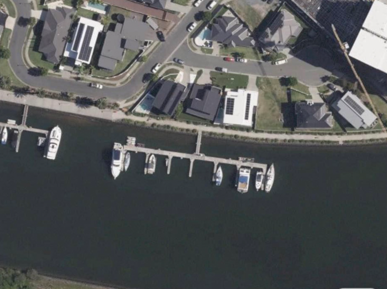 marina-boat